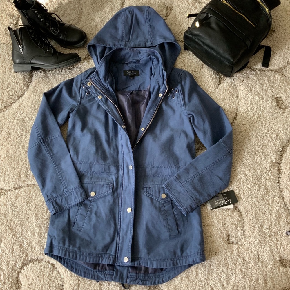 Coffee Shop Lace Up Anorak Jacket